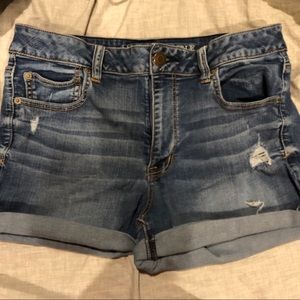 American Eagle Hi Rise Shorts